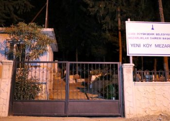 İzmir’de mezarlıkta yeni doğmuş bebek bulundu