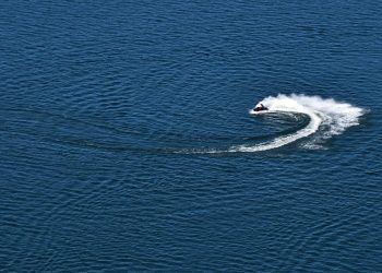 Jetski kullanan iki turist Cezayir sularına girmelerinden ötürü öldürüldü