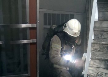 Kablo çalarken yangın çıkardı