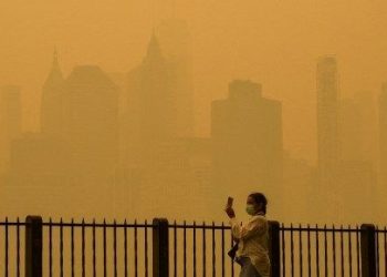 Kanada, yangınlarla çaba için orduyu devreye sokuyor