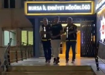 Kardeşini öldüren kişiyi 5 ay sonra tabancayla vurdu