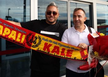 Kayserispor’un prensipte anlaştığı teknik yönetici Recep Uçar, kente geldi