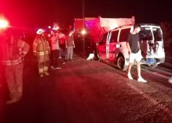 Kazaya müdahale eden jandarmaya araba çarptı: 1 meyyit, 1 yaralı