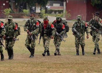 Kolombiya’da eski FARC mensuplarıyla isyancı örgüt ELN çatışması: 16 meyyit