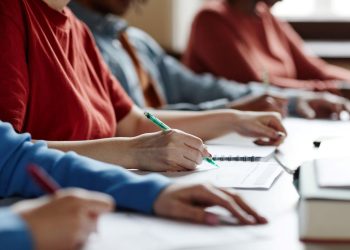 Kurs tabelasına karekod zaruriliği | Müsaadesiz hazırlık kurslarının tespiti yapılacak