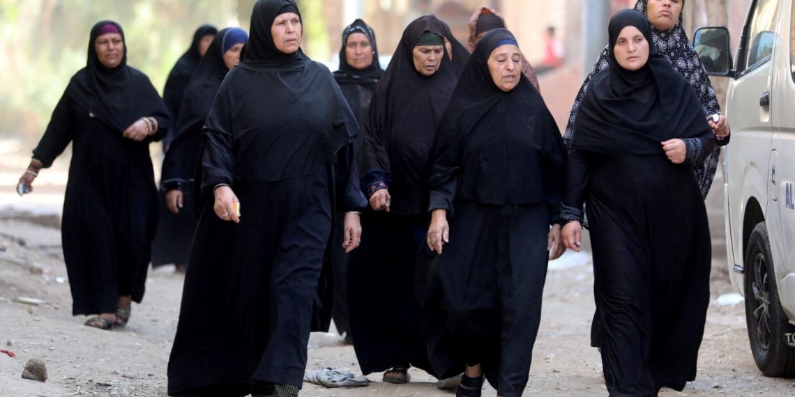 Libya’daki sel 900 kilometre arada Mısır köyündeki aileleri de dağıttı