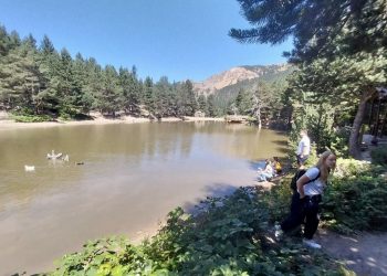 Limni Gölü Tabiat Parkı’nı 4 ayda yaklaşık 150 bin kişi ziyaret etti