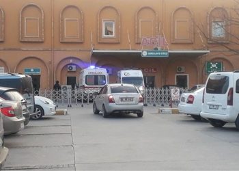 Mardin’de trafik kazası sonrası TIR sürücüsüne hücum: 1 meyyit, 9 yaralı