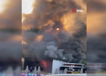 Marmaris’te otel yangını