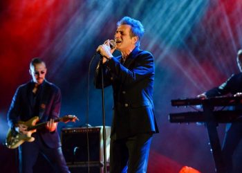 Müzikçi Teoman basın mensuplarını alandan kovduğu savına karşılık verdi