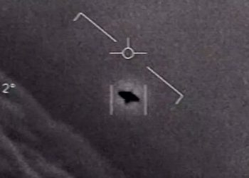 NASA, UFO raporunu paylaştı: “Uzaylıların varlığına inanıyorum”