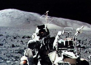 NASA’nın Ay yüzeyinde terk ettiği uzay aracı depreme yol açabilir