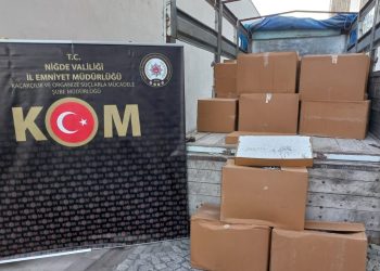 Niğde’de 7 milyon 550 bin dolu makaron ele geçirildi