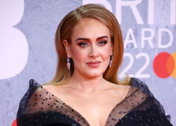 Ödüllü müzikçi Adele yine anne olmak istiyor