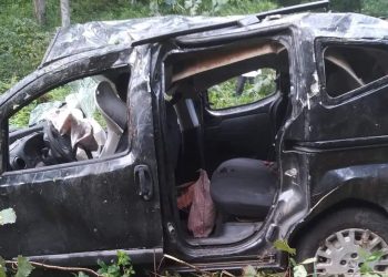 Ordu’da araba dereye yuvarlandı: 3 meyyit, 2 yaralı