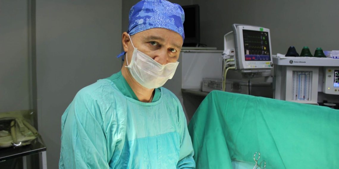 Otelde silahlı taarruza uğrayan hekim öldü