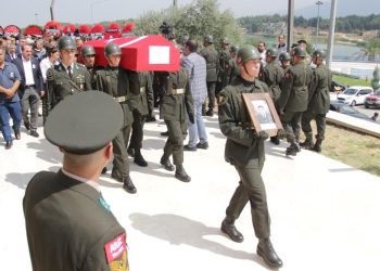 Pençe-Kilit şehidine veda