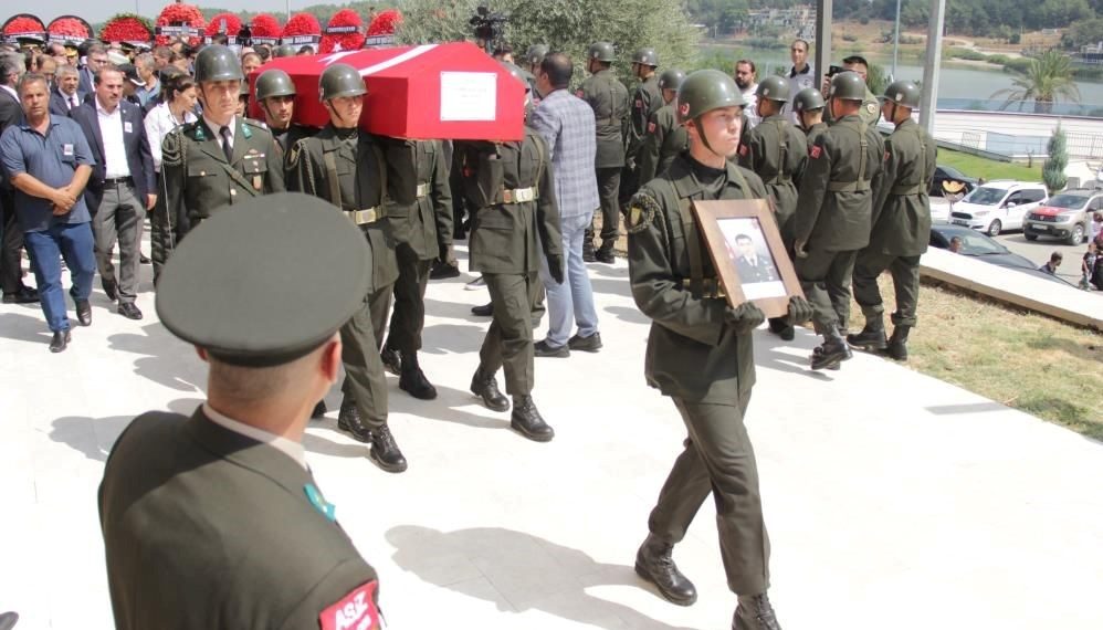 Pençe-Kilit şehidine veda