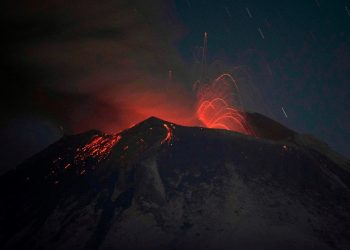 Popocatepetl Yanardağı’nda 3 yeni patlama