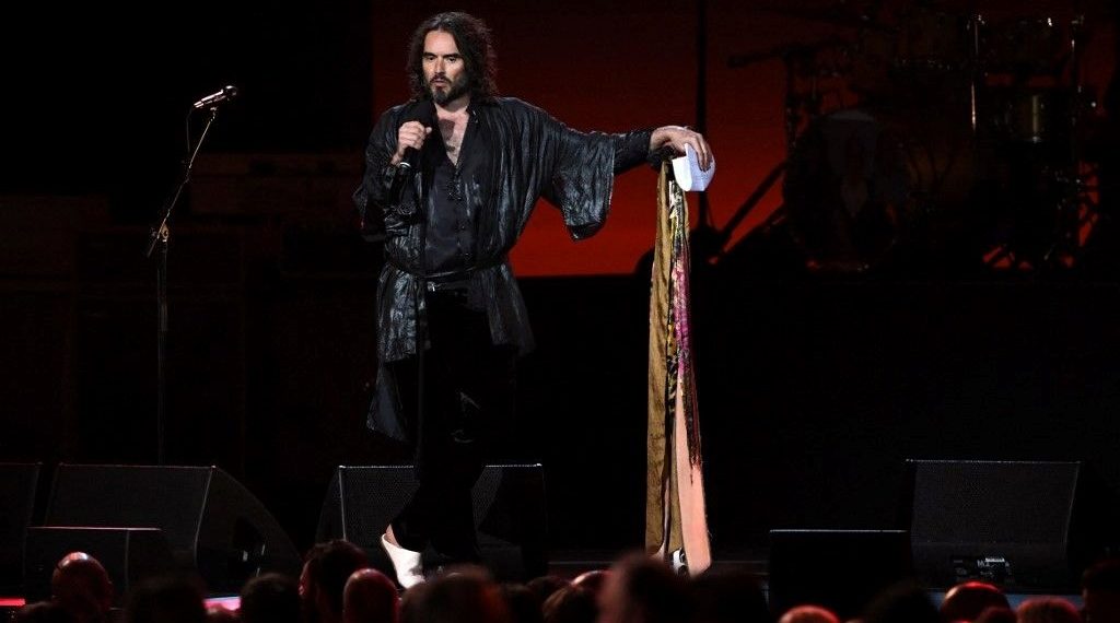 Russell Brand’e tecavüz ve taciz suçlaması