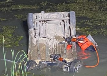 Samsun’da araba kanala uçtu: 1 meyyit