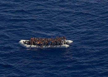 Senegal’de 2 haftada 1000’den fazla sistemsiz göçmen yakalandı