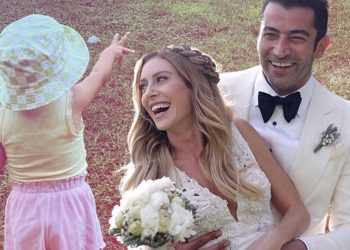 Sinem Kobal kızı Leyla’nın fotoğrafını birinci kere paylaştı