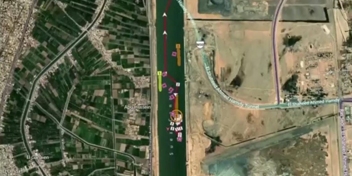 Süveyş Kanalı’nda tankerler çarpıştı