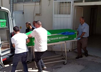 Tartıştığı erkek arkadaşını öldürdü