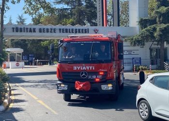 TÜBİTAK binasında yangın