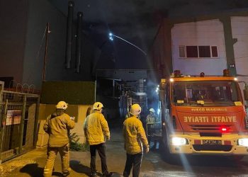 Tuzla’da fabrika yangını