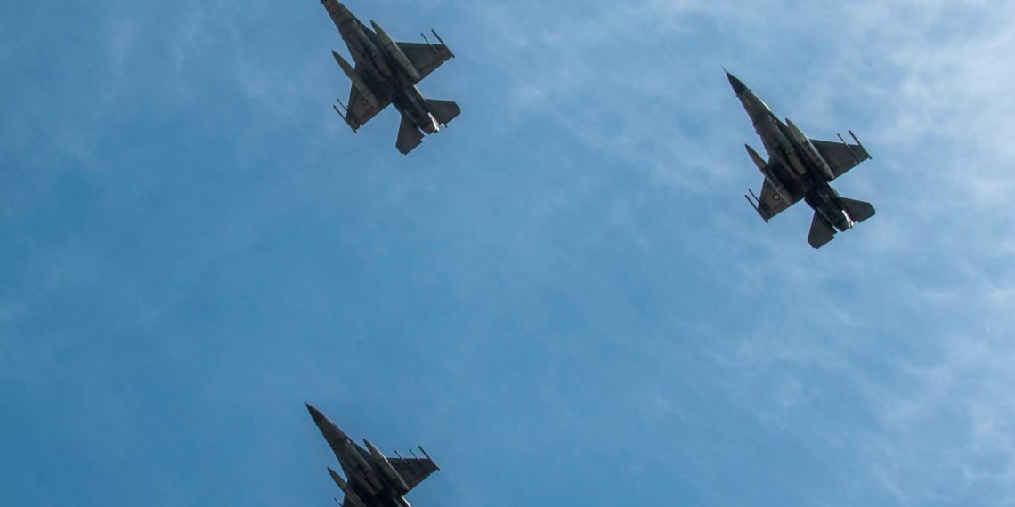 Ukraynalı pilotların ABD’deki F-16 uçuş eğitimi ekimde başlayacak