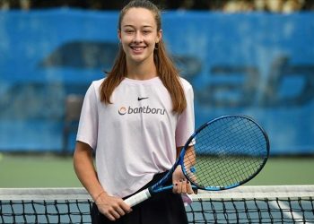 Ulusal tenisçi Zeynep Sönmez, birinci defa bir WTA turnuvasında ismini finale yazdırdı