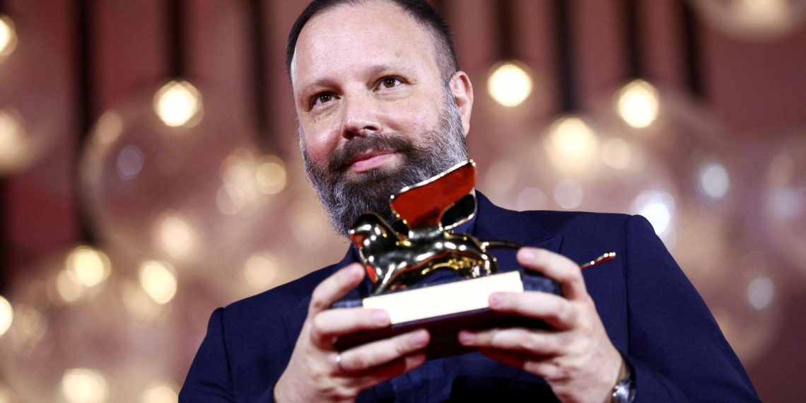 Venedik Sinema şenliği’nde mükafatlar dağıtıldı: Türk direktörler prömiyer yaptı