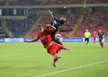 “Yerli Haaland” Bertuğ Yıldırım Fransa yolcusu