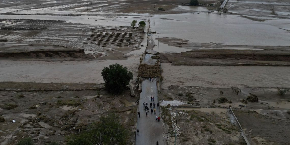 Yunanistan’da selde meyyit sayısı 17’ye yükseldi