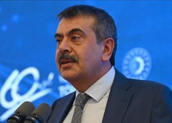 Yusuf Tekin kimdir? Ulusal Eğitim Bakanı Yusuf Tekin kaç yaşında, hangi misyonlarda bulundu?