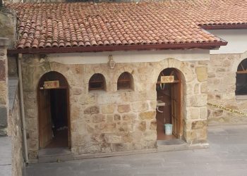 1 liralık tuvalet fiyatı için bıçaklandı