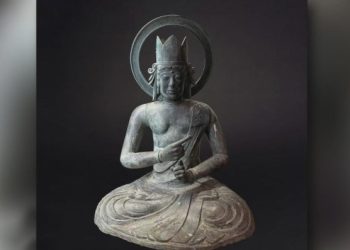 1,5 milyon dolar kıymetindeki tarihi Buda heykeli galeriden çalındı