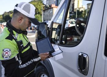 3 bin 996 okul servisine ceza