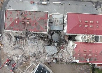 38 şahsa mezar olan binanın projesiz, ruhsatsız ve kontrolsüz inşa edildiği ortaya çıktı