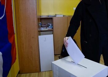 5 yıldır istikrarsızlığın sürdüğü Slovakya’da seçim yapılıyor