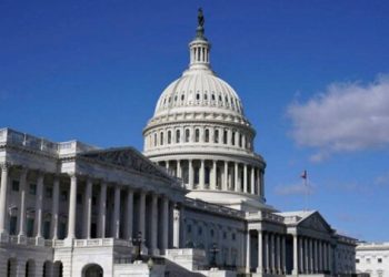 ABD hükümeti kapanmaktan kurtuldu