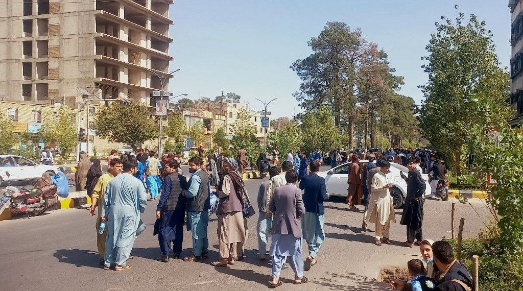 Afganistan’ın Herat vilayetindeki sarsıntılarda meyyit sayısı artıyor