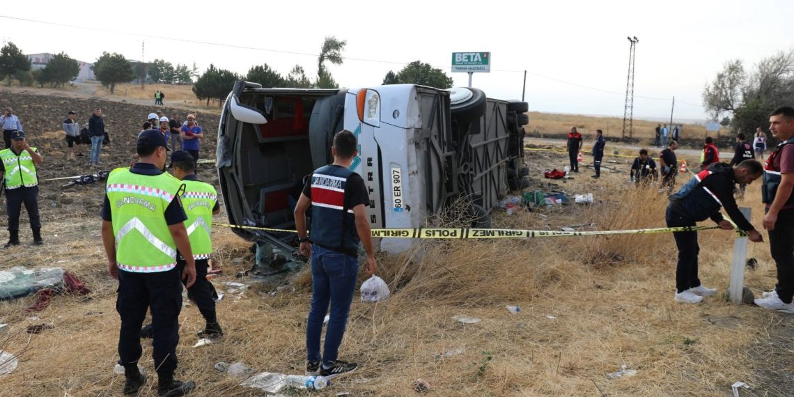 Amasya’da otobüs kazası: 6 kişi öldü, 33 kişi yaralandı