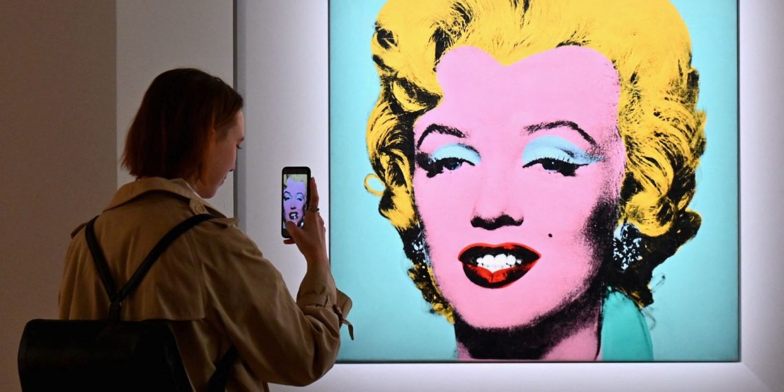 Andy Warhol’un yapıtları İstanbul’da sergilenecek