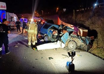 Ankara’da feci kaza | Çarpışan iki araç hurdaya döndü: 2 meyyit, 6 yaralı