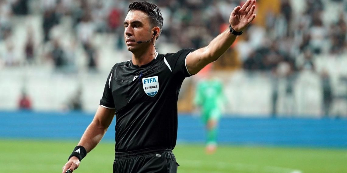 Antalyaspor-Galatasaray maçının VAR hakemi Arda Kardeşler