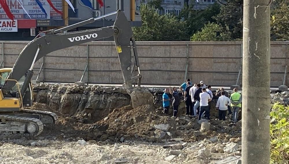 Avcılar’da doğalgaz borusu patladı