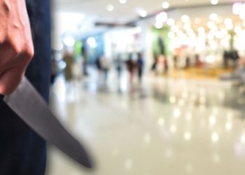 AVM’de ölümlü hengame